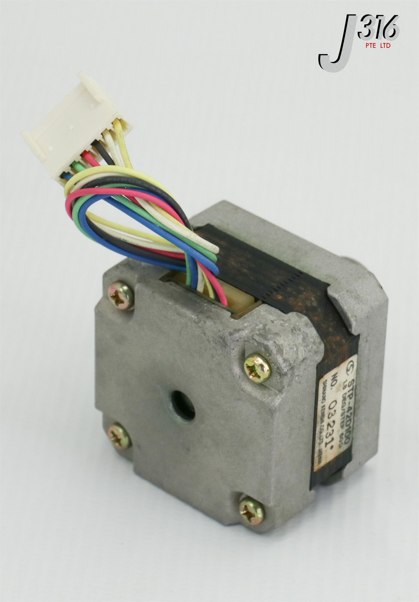 21845 SHINANO KENSHI 1.8° STEPPING MOTOR W/ GEARHEAD STP-42D100
